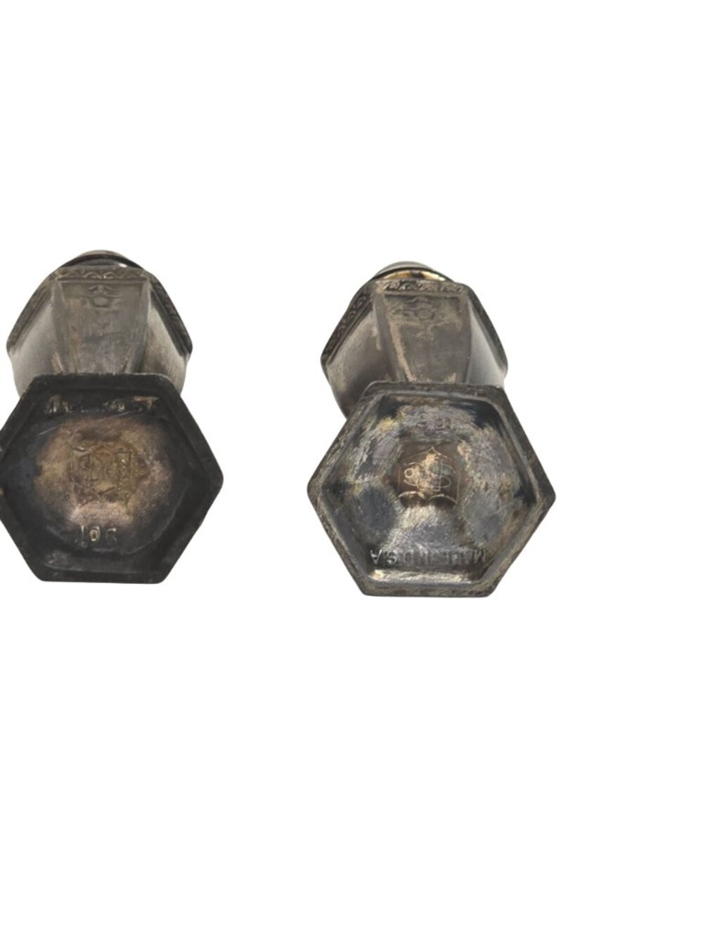 Vintage Silver-Plated Salt & Pepper Shaker Set With Hexagonal Base Made In USA - Picture 6 of 9